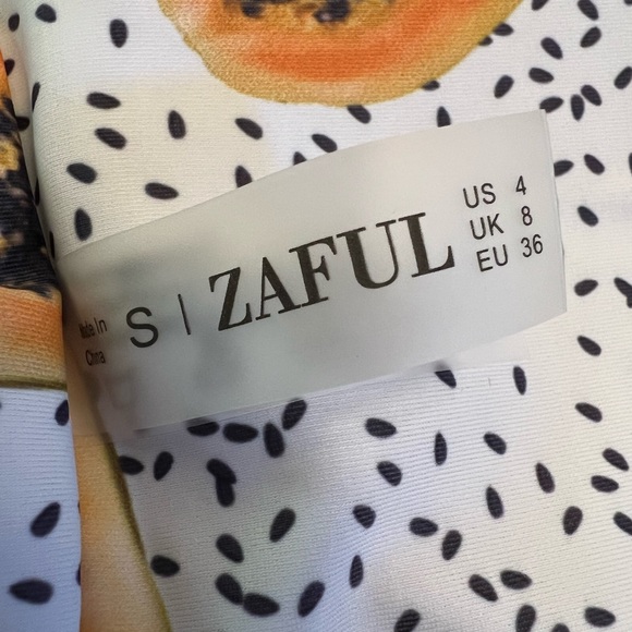 Zaful bikini Papaya design Knot High Cut padded Size S/4 us - Picture 3 of 10